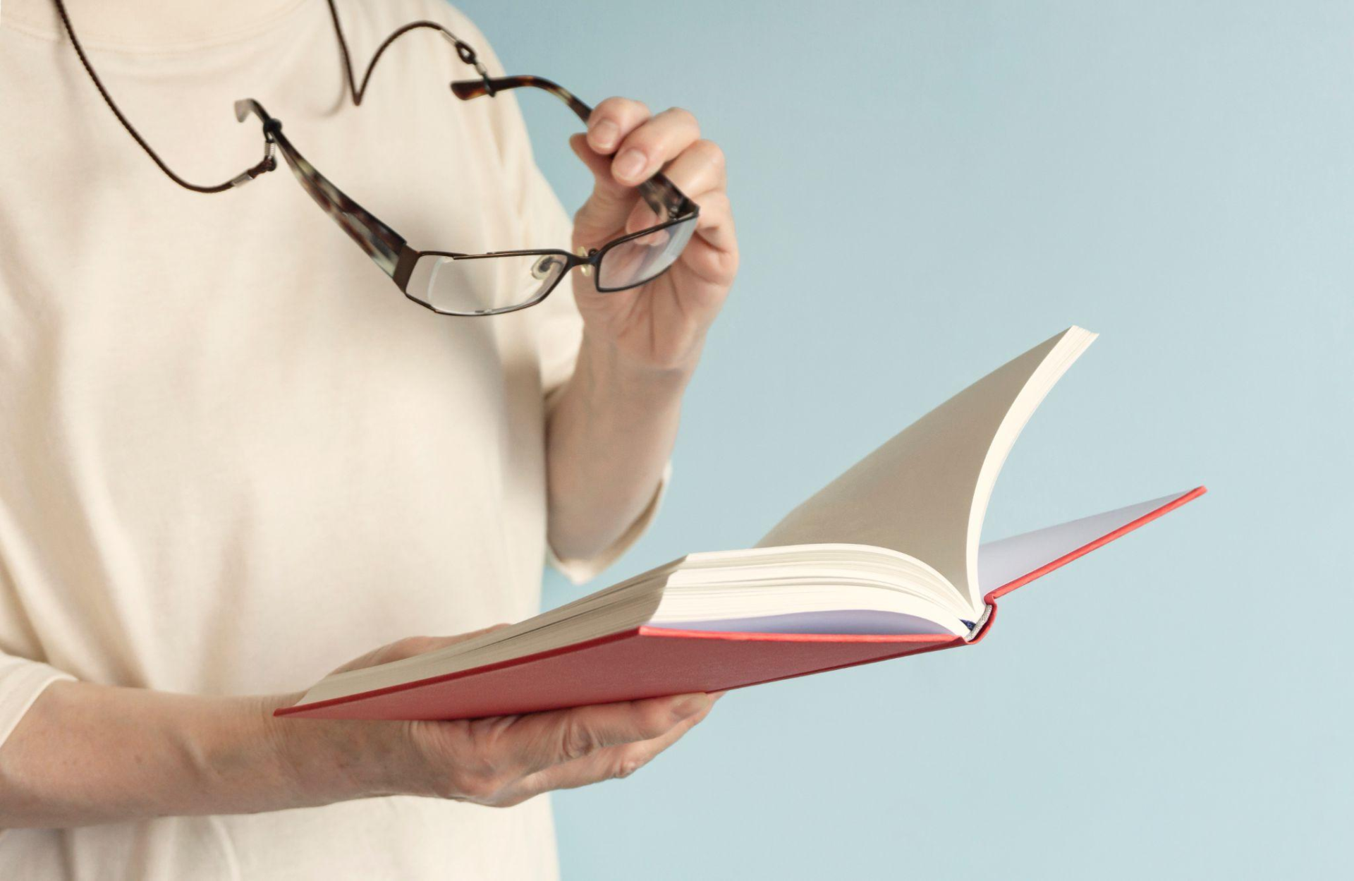 高齢者でも多焦点眼内レンズは使える?眼内レンズの選び方と注意点を解説