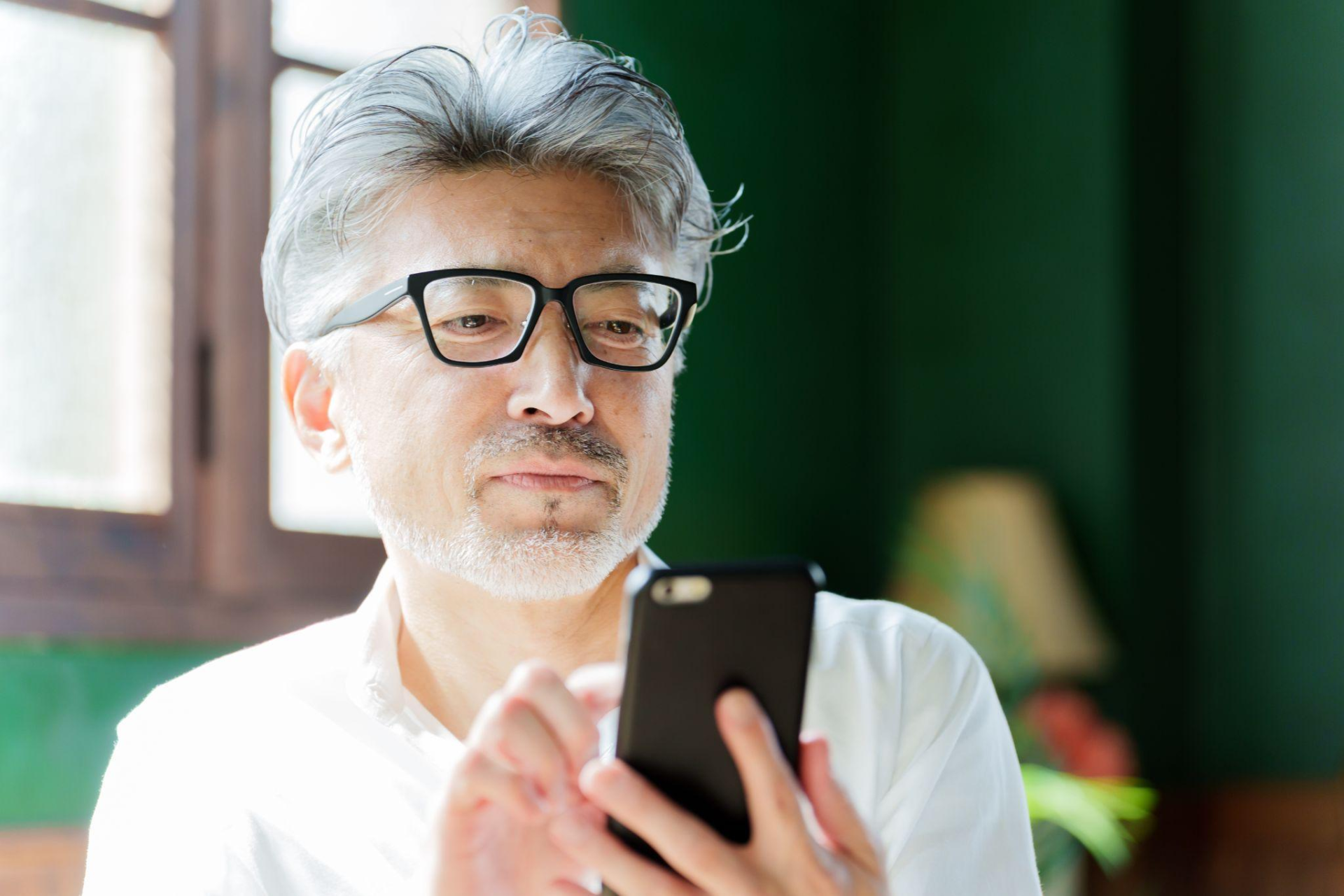 ICLで老眼は治る？